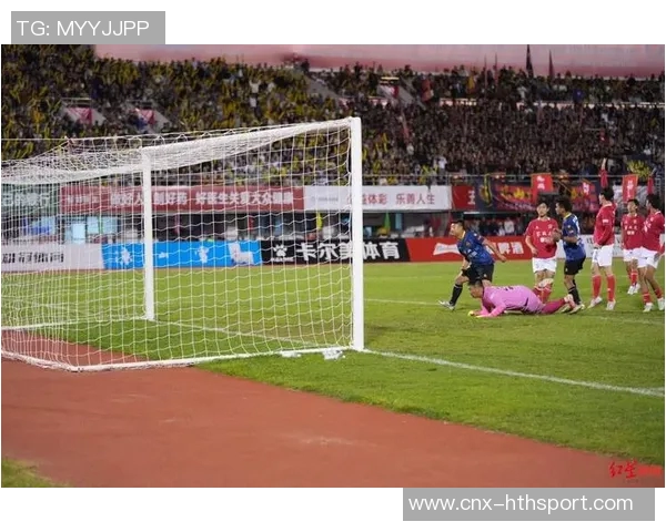 震撼瞬间足球远射集锦带你领略世界顶级射手的精彩表现与绝妙进球