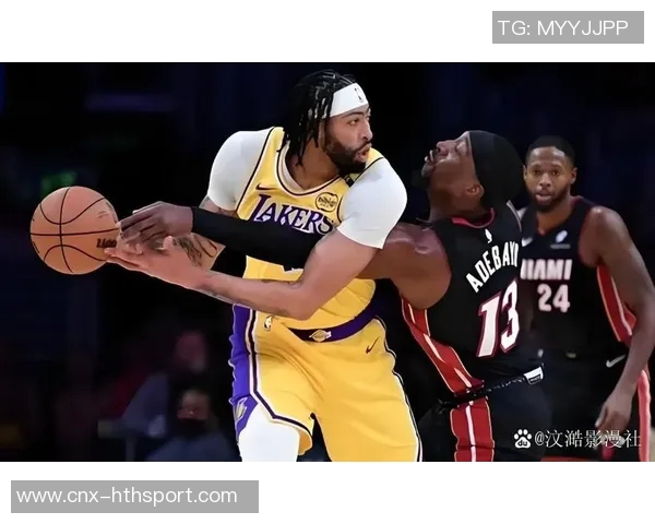 2009年湖人队与热火队精彩对决全场回顾与精彩瞬间分析